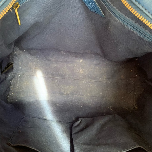 Fossil Emma Tote with matching wallet
Blue and brown pattern - Picture 11 of 16